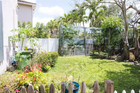 Casa en venta en Pembroke Pines, Florida, 3 dormitorios, 193.89 m2 № 1864945 - foto 15