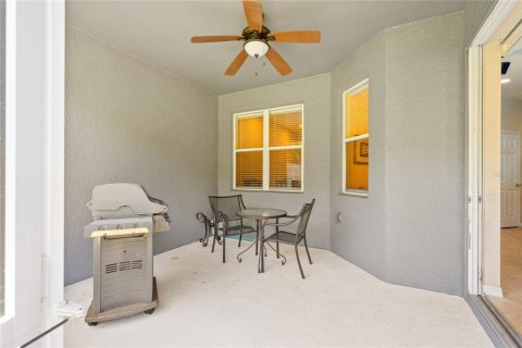 Townhouse in Sanford, Florida 3 bedrooms, 177.81 sq.m. № 2205429 - photo 13