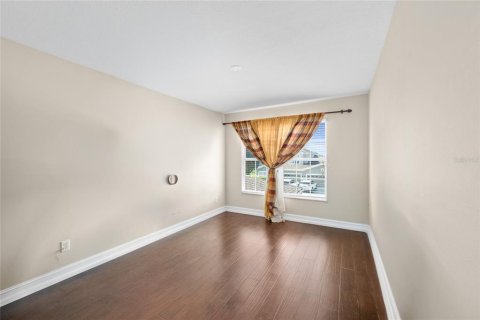Townhouse in Sanford, Florida 3 bedrooms, 177.81 sq.m. № 2205429 - photo 25