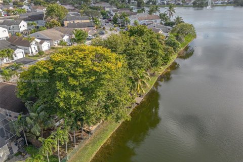 Купить виллу или дом в Санрайз, Флорида 3 спальни, 106.47м2, № 1482906 - фото 28