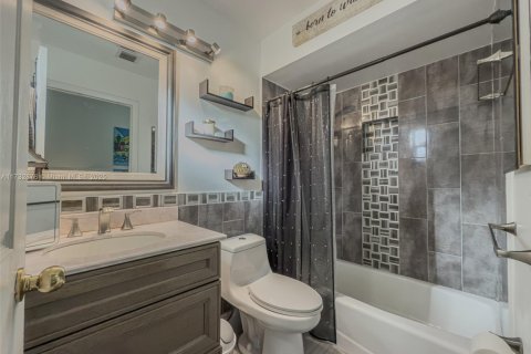 Купить виллу или дом в Санрайз, Флорида 3 спальни, 106.47м2, № 1482906 - фото 16
