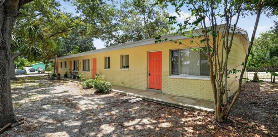 Apartment in Gulfport, Florida 1 bedroom, 65.03 sq.m. № 2202064