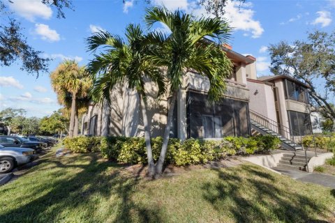Condominio en venta en Saint Petersburg, Florida, 1 dormitorio, 68.93 m2 № 1563517 - foto 1