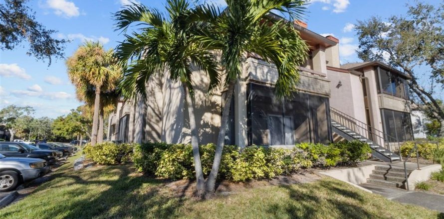 Condominio en Saint Petersburg, Florida, 1 dormitorio  № 1563517