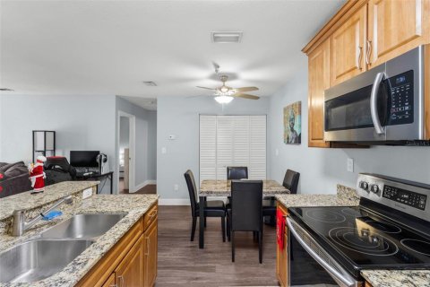 Condominio en venta en Saint Petersburg, Florida, 1 dormitorio, 68.93 m2 № 1563517 - foto 18
