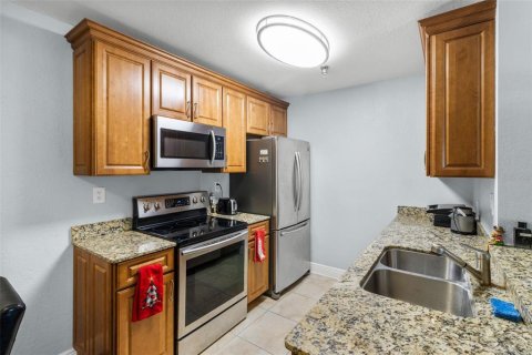Condominio en venta en Saint Petersburg, Florida, 1 dormitorio, 68.93 m2 № 1563517 - foto 15