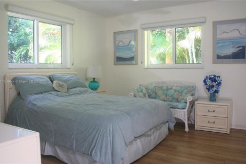 Villa ou maison à louer à Fort Lauderdale, Floride: 4 chambres, 226.68 m2 № 1862453 - photo 18