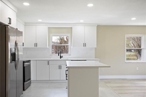 Villa ou maison à vendre à Avon Park, Floride: 2 chambres, 158.86 m2 № 2290637 - photo 15