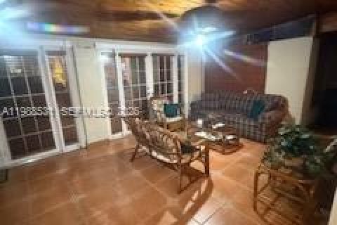 Купить виллу или дом в Майами, Флорида 4 спальни, 201.51м2, № 2051065 - фото 13