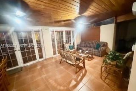 Купить виллу или дом в Майами, Флорида 4 спальни, 201.51м2, № 2051065 - фото 3