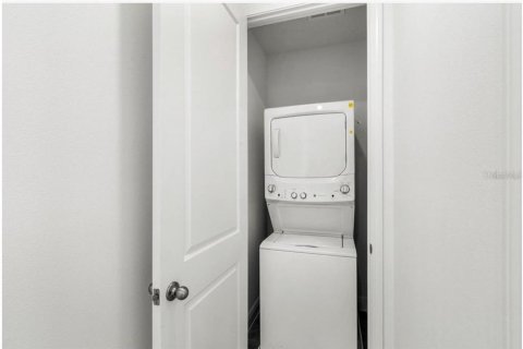 Casa en venta en Orlando, Florida, 5 dormitorios, 334.45 m2 № 2167421 - foto 21