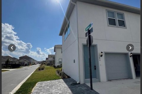 Casa en venta en Orlando, Florida, 5 dormitorios, 334.45 m2 № 2167421 - foto 16
