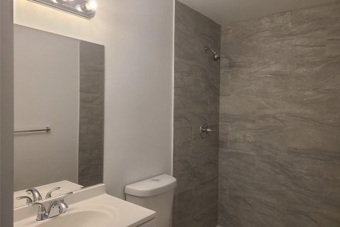 Appartement à louer à Hollywood, Floride: 2 chambres, 1386.1 m2 № 2439212 - photo 6
