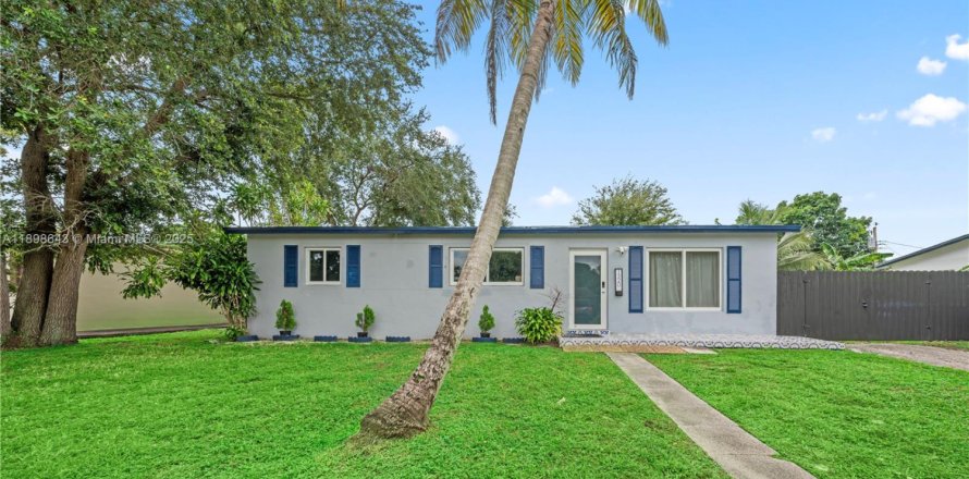 Casa en Miami, Florida 2 dormitorios, 114.46 m2 № 1951347