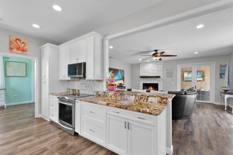 Casa en venta en Bradenton, Florida, 3 dormitorios, 266.82 m2 № 1395415 - foto 18