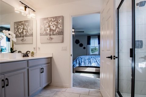 House in Davenport, Florida 4 bedrooms, 246.66 sq.m. № 2199294 - photo 19