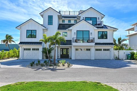 House in Holmes Beach, Florida 4 bedrooms, 279.64 sq.m. № 2213023