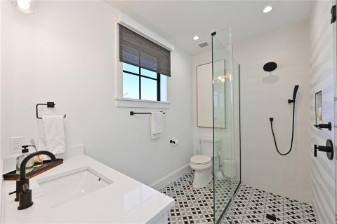 House in Holmes Beach, Florida 4 bedrooms, 279.64 sq.m. № 2213023 - photo 27