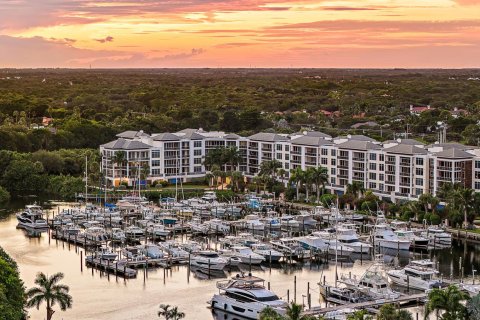 Condominio en venta en Palm Beach Gardens, Florida, 3 dormitorios, 282.98 m2 № 2426786 - foto 29