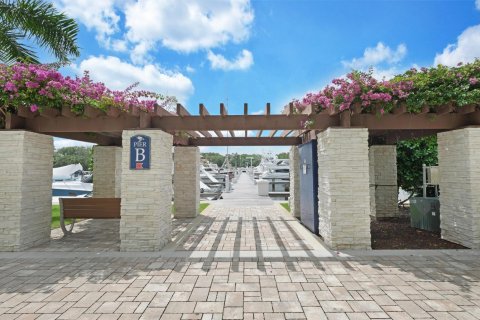 Condominio en venta en Palm Beach Gardens, Florida, 3 dormitorios, 282.98 m2 № 2426786 - foto 21
