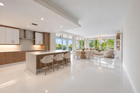 Condominio en venta en Palm Beach Gardens, Florida, 3 dormitorios, 282.98 m2 № 2426786 - foto 5