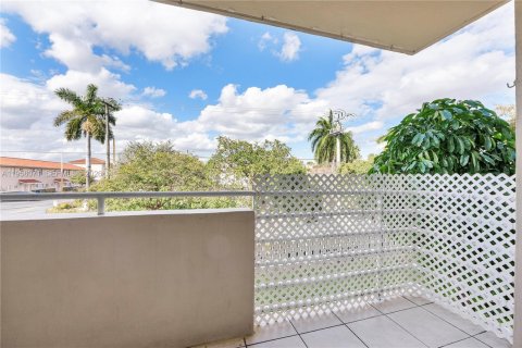 Condominio en alquiler en Miami, Florida, 1 dormitorio, 66.89 m2 № 2020227 - foto 10