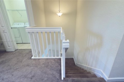 Touwnhouse à vendre à Hialeah, Floride: 3 chambres, 182 m2 № 1922970 - photo 19