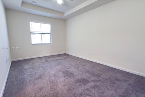 Touwnhouse à vendre à Hialeah, Floride: 3 chambres, 182 m2 № 1922970 - photo 22