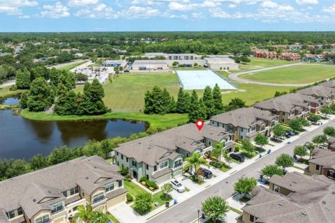 Townhouse in Tampa, Florida 3 bedrooms, 179.58 sq.m. № 1773030 - photo 6