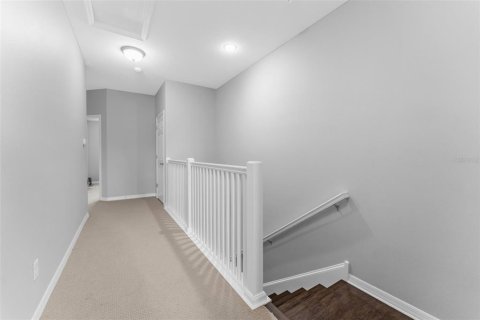 Townhouse in Tampa, Florida 3 bedrooms, 179.58 sq.m. № 1773030 - photo 16