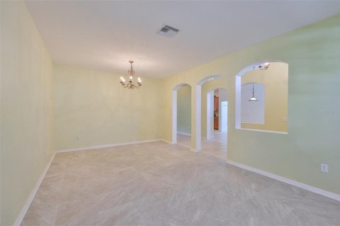 House in Tampa, Florida 3 bedrooms, 213.68 sq.m. № 1793699 - photo 7