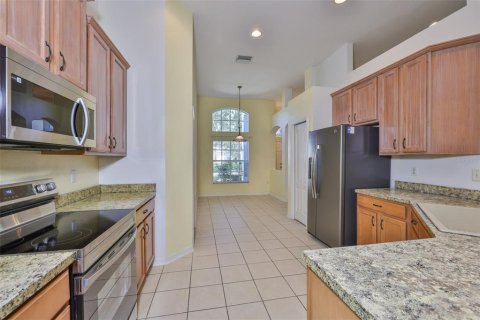 House in Tampa, Florida 3 bedrooms, 213.68 sq.m. № 1793699 - photo 13