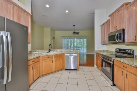 House in Tampa, Florida 3 bedrooms, 213.68 sq.m. № 1793699 - photo 12