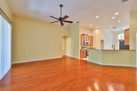 House in Tampa, Florida 3 bedrooms, 213.68 sq.m. № 1793699 - photo 18