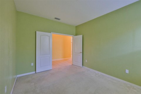 House in Tampa, Florida 3 bedrooms, 213.68 sq.m. № 1793699 - photo 30