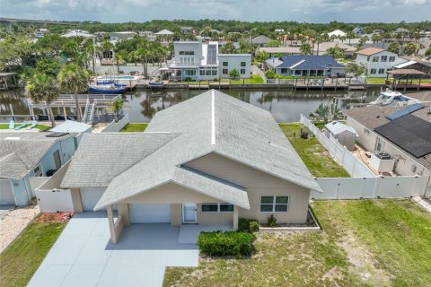 Villa ou maison à vendre à Flagler Beach, Floride: 3 chambres, 159.51 m2 № 2137853 - photo 2