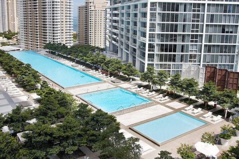 Condominio en alquiler en Miami, Florida, 1 dormitorio, 55.46 m2 № 1936993 - foto 17