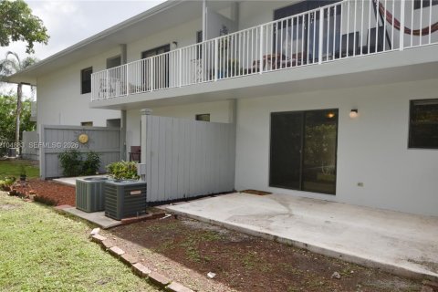 Condo à Fort Lauderdale, Floride, 1 chambre  № 2415921