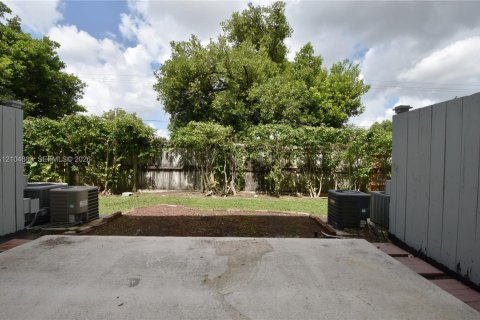 Copropriété à louer à Fort Lauderdale, Floride: 1 chambre, 50.82 m2 № 2415921 - photo 9