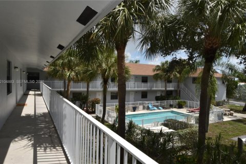 Copropriété à louer à Fort Lauderdale, Floride: 1 chambre, 50.82 m2 № 2415921 - photo 15