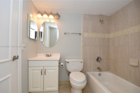 Copropriété à louer à Fort Lauderdale, Floride: 1 chambre, 50.82 m2 № 2415921 - photo 14