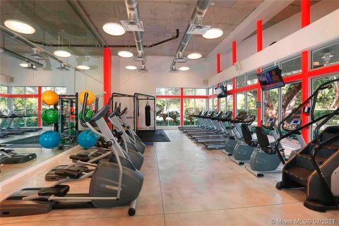 Condominio en alquiler en Miami, Florida, 2 dormitorios, 101.17 m2 № 1991304 - foto 19