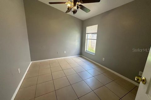 Villa ou maison à louer à Tampa, Floride: 3 chambres, 120.4 m2 № 1916315 - photo 10