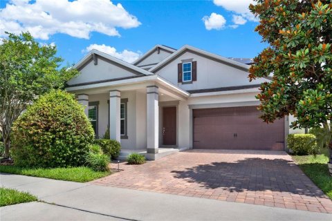 House in Windermere, Florida 5 bedrooms, 345.41 sq.m. № 1791505 - photo 1