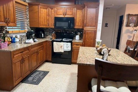 Villa ou maison à vendre à Seminole, Floride: 2 chambres, 76.64 m2 № 2394408 - photo 8