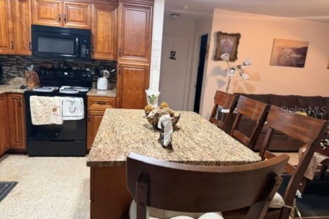 Villa ou maison à vendre à Seminole, Floride: 2 chambres, 76.64 m2 № 2394408 - photo 6