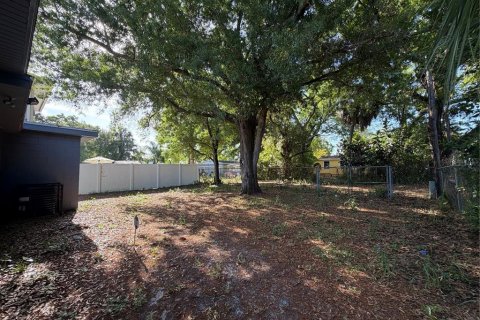 Villa ou maison à louer à Tampa, Floride: 4 chambres, 126.35 m2 № 2096745 - photo 26