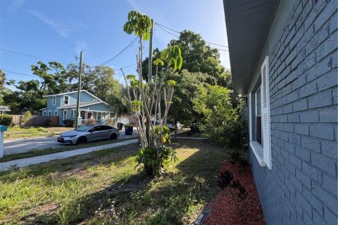 Villa ou maison à louer à Tampa, Floride: 4 chambres, 126.35 m2 № 2096745 - photo 28