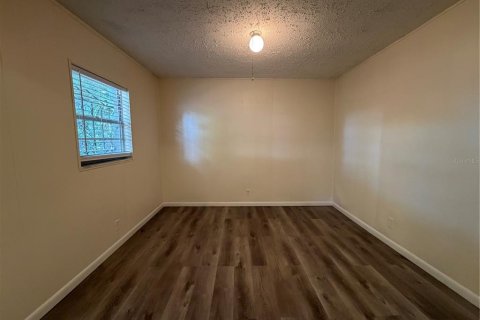 Villa ou maison à louer à Tampa, Floride: 4 chambres, 126.35 m2 № 2096745 - photo 23