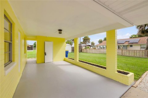 House in Edgewater, Florida 2 bedrooms, 102.01 sq.m. № 1847326 - photo 14